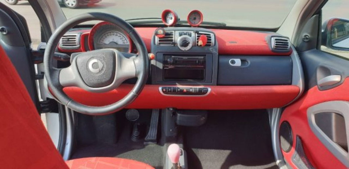 smart Fortwo 1000 52 kW MHD coupé passion (5)