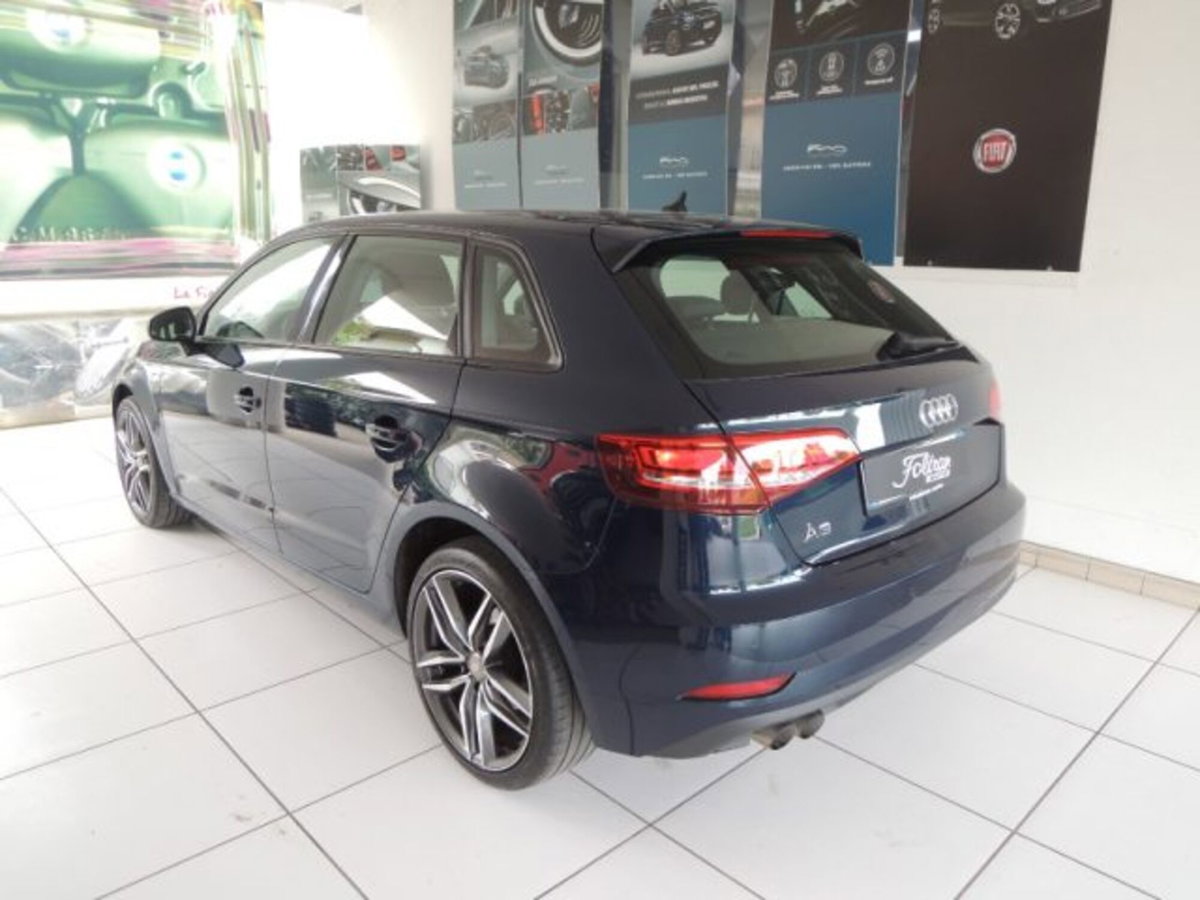 Audi A3 Sedan 35 TDI S tronic Business (4)