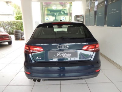 Audi A3 Sedan 35 TDI S tronic Business (5)