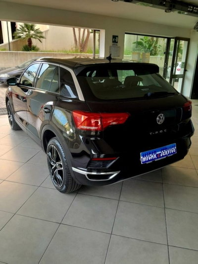Volkswagen T-Roc 1.6 TDI SCR Business BlueMotion Technology (6)
