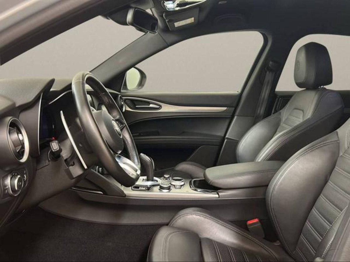 Alfa Romeo Stelvio Stelvio 2.2 Turbodiesel 210 CV AT8 Q4 Veloce (9)