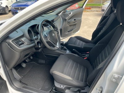 Alfa Romeo Giulietta 1.4 Turbo Super Gpl 120cv (13)