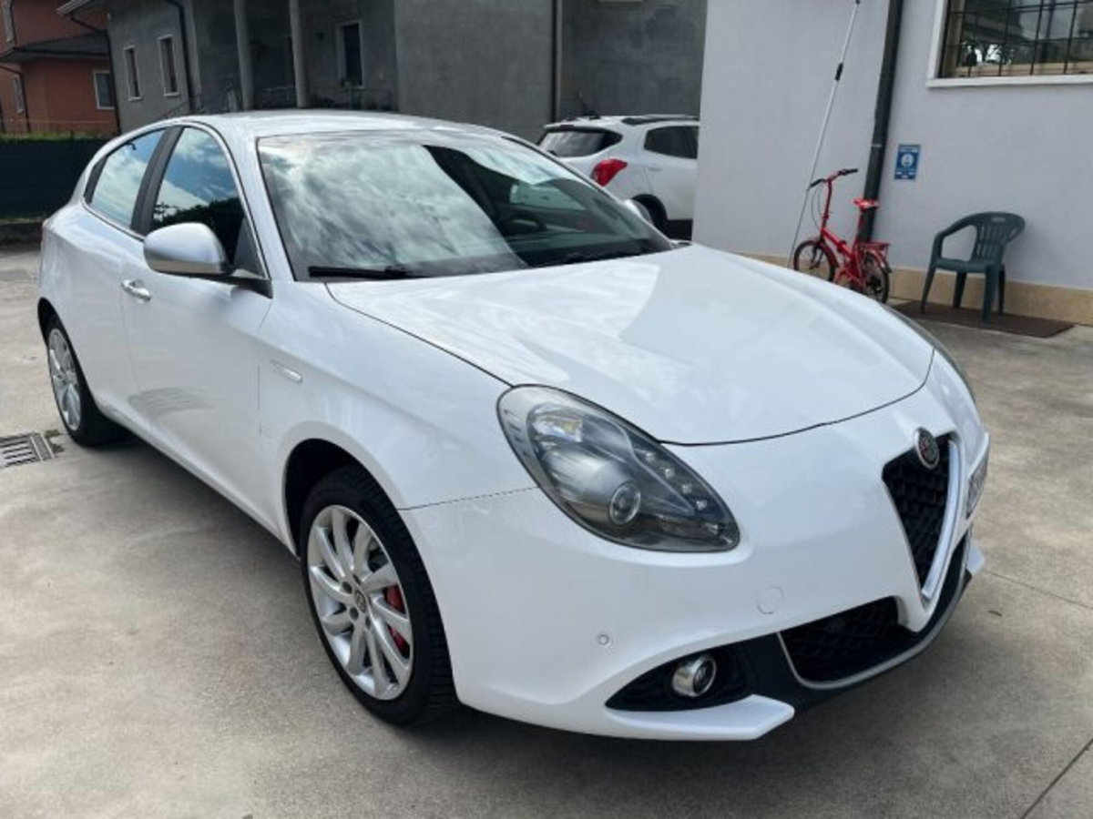 Alfa Romeo Giulietta 1.4 Turbo Super Gpl 120cv (3)
