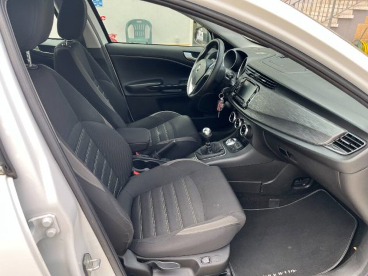 Alfa Romeo Giulietta 1.4 Turbo Super Gpl 120cv (7)