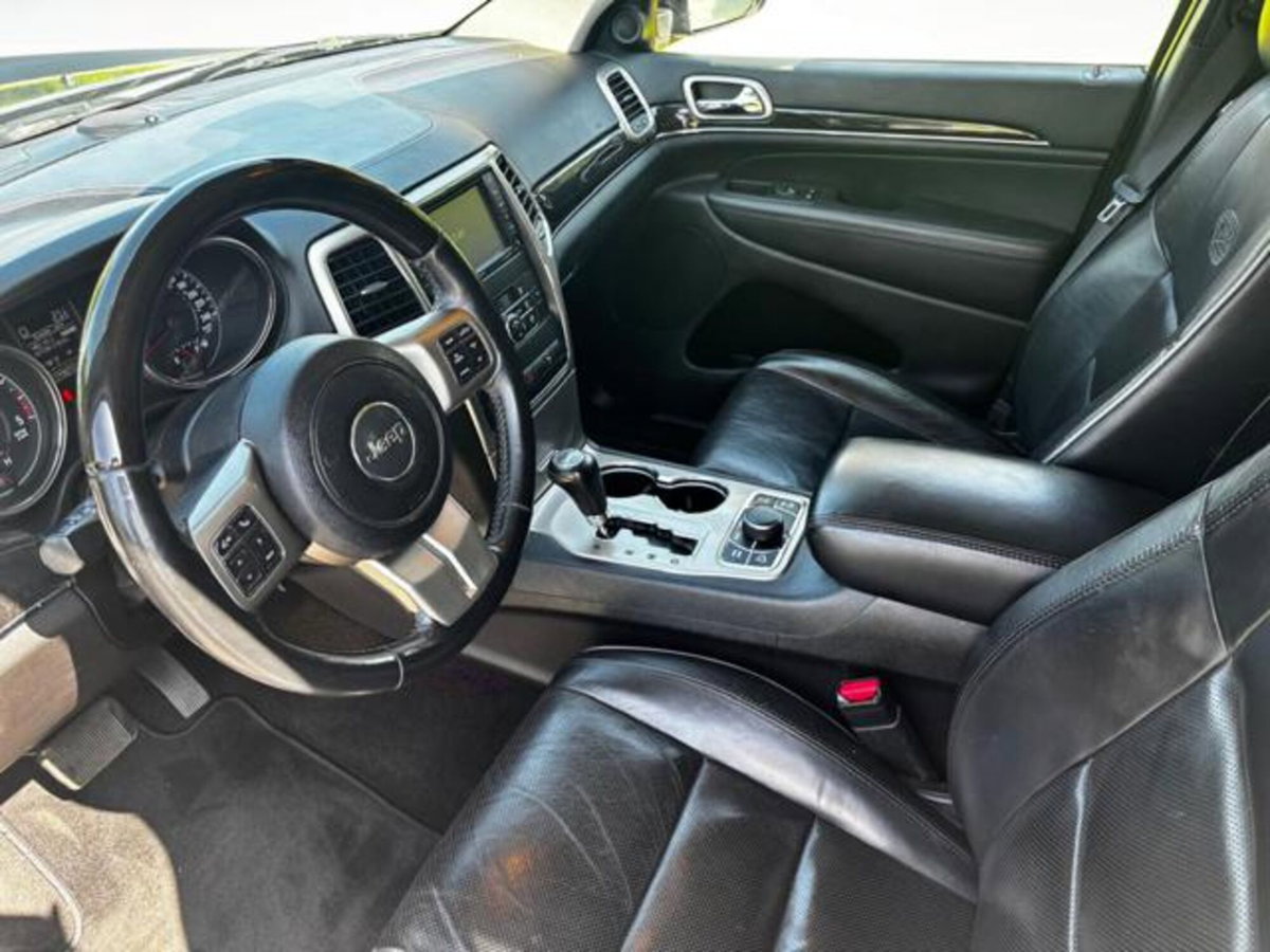 Jeep Grand Cherokee 3.0 CRD 241 CV Overland (12)