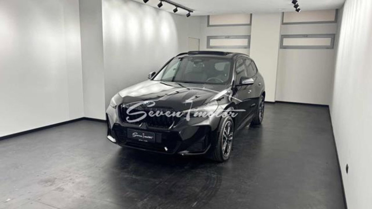 BMW X1 sDrive 18i Msport (3)