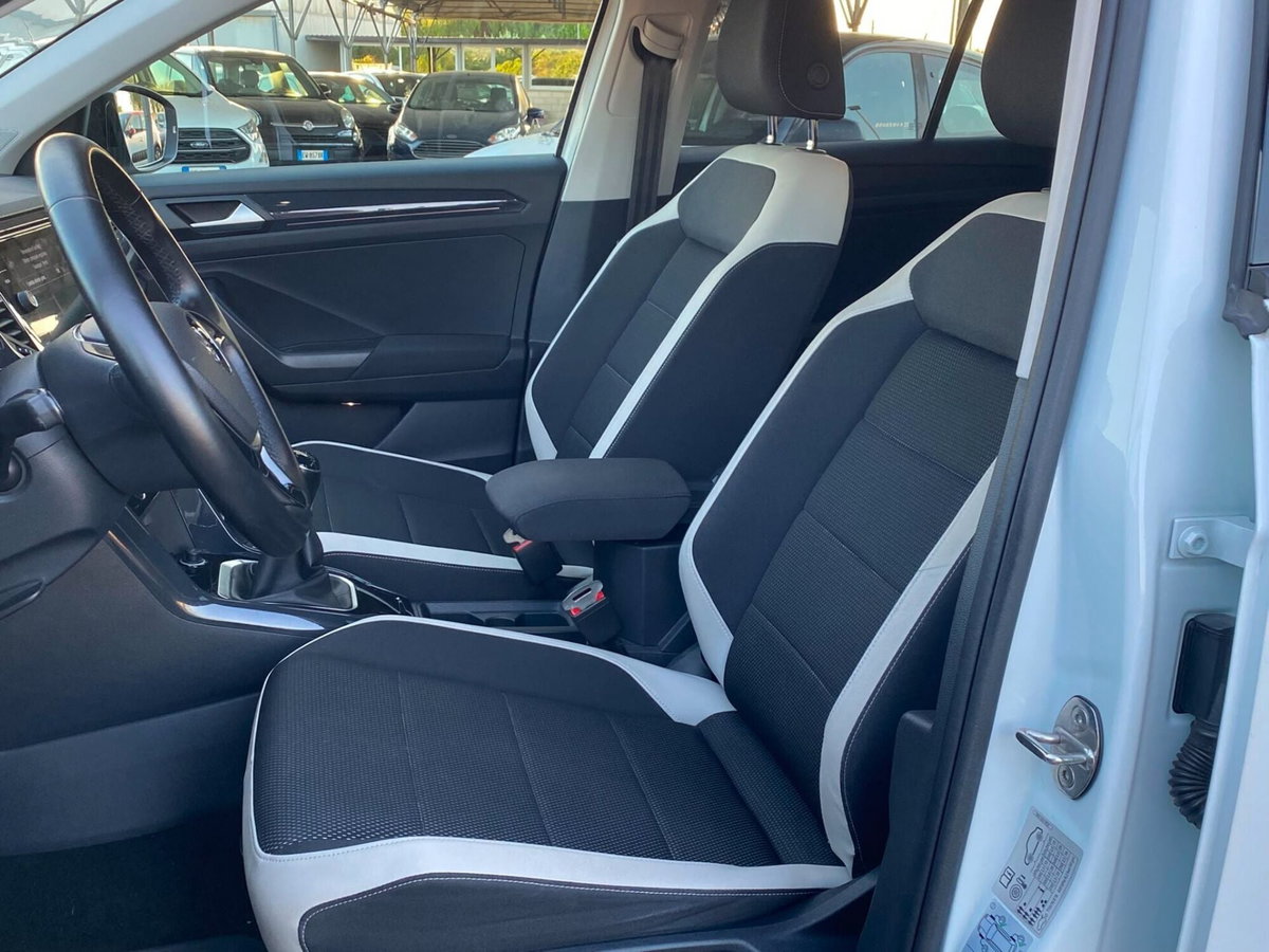 Volkswagen T-Roc 1.6 TDI SCR Advanced BlueMotion Technology (18)