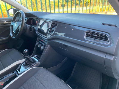Volkswagen T-Roc 1.6 TDI SCR Advanced BlueMotion Technology (19)