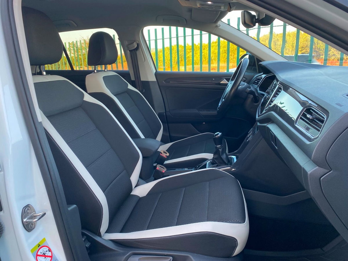 Volkswagen T-Roc 1.6 TDI SCR Advanced BlueMotion Technology (20)