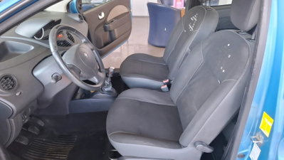 Renault Twingo 1.2 16V LEV Live (7)