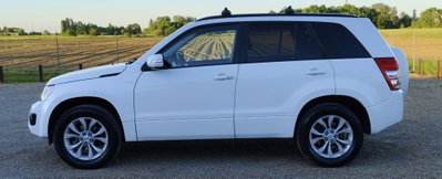 Suzuki Grand Vitara 1.9 DDiS 5 porte Evolution (8)