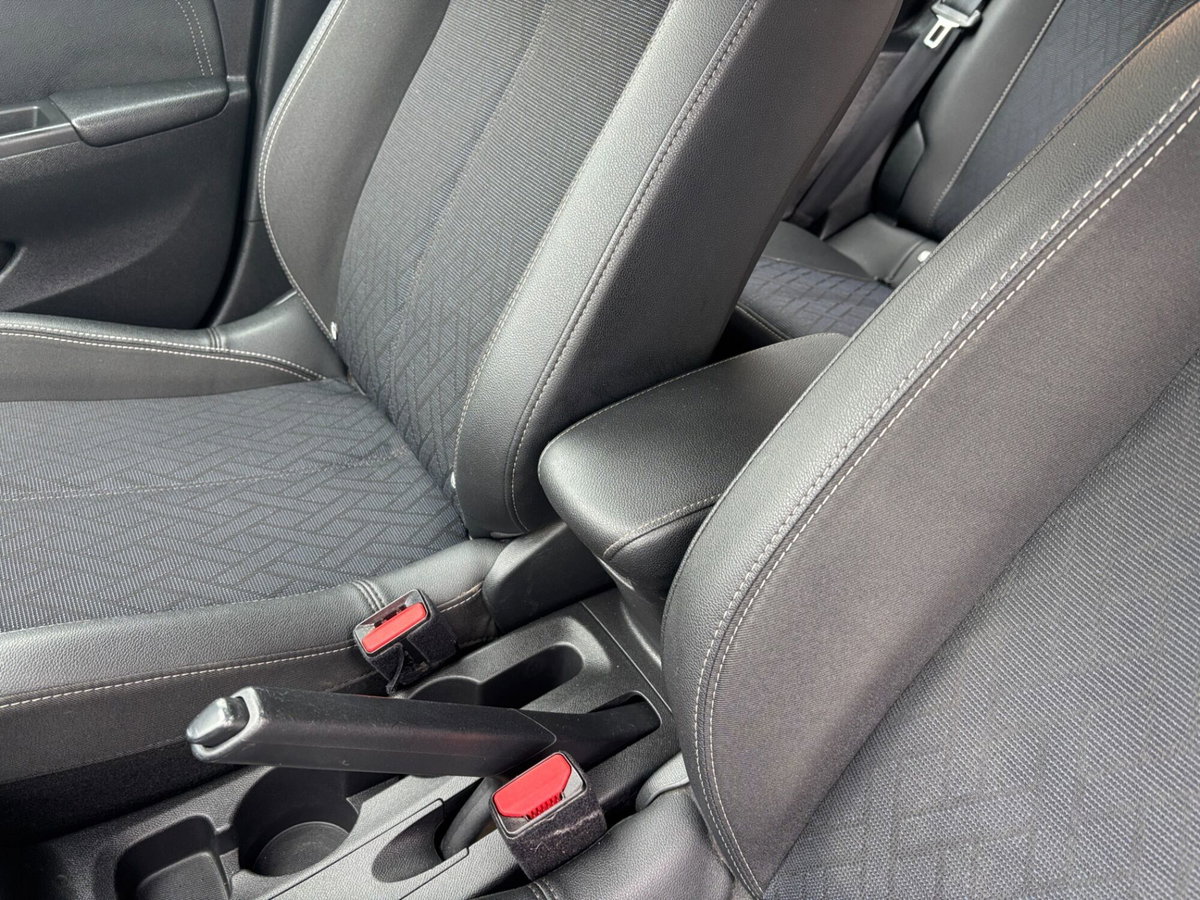 Opel Corsa 1.5 D 100 CV Elegance (12)