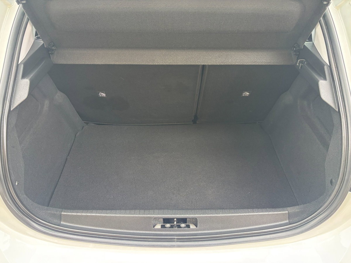 Opel Corsa 1.5 D 100 CV Elegance (14)