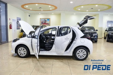 Toyota Yaris Cross 1.5 Hybrid 5p. E-CVT Active (8)