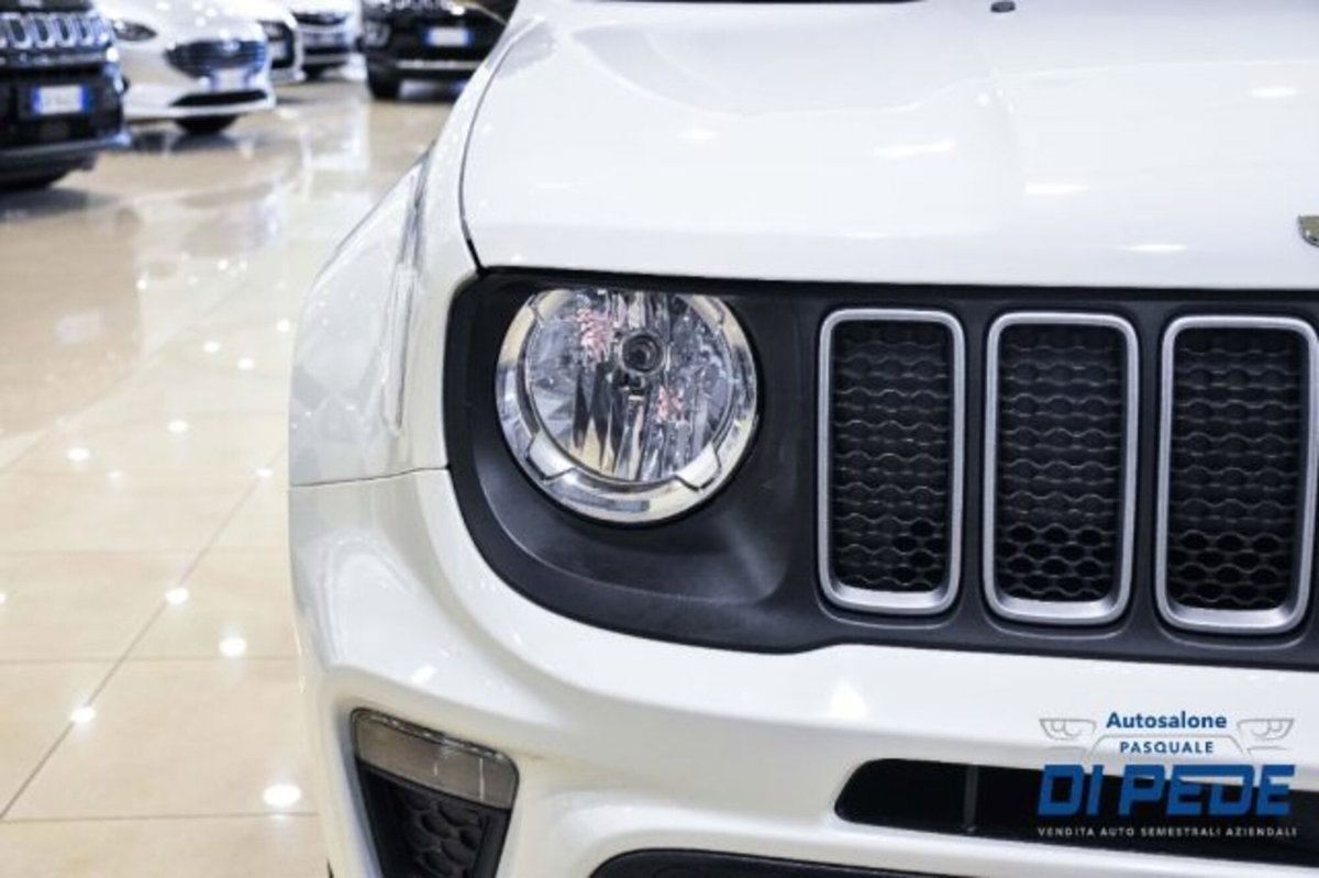 Jeep Renegade 1.5 Turbo T4 MHEV Limited (9)
