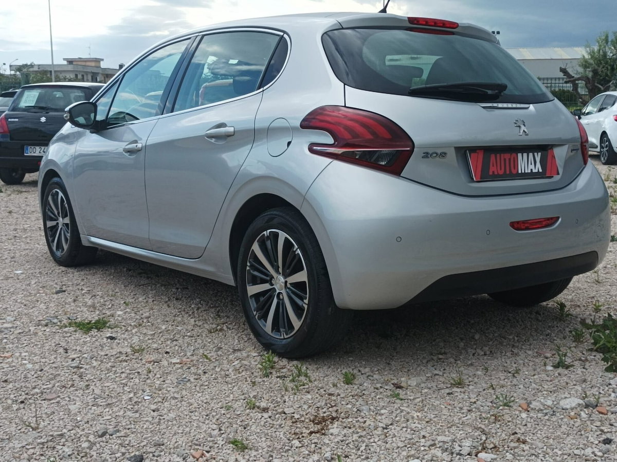 Peugeot 208 75 5 porte Allure (7)