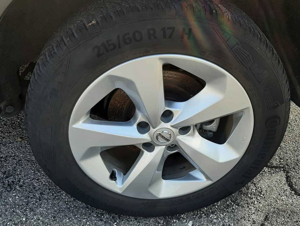 Nissan Qashqai 1.5 dCi 115 CV DCT Business (7)