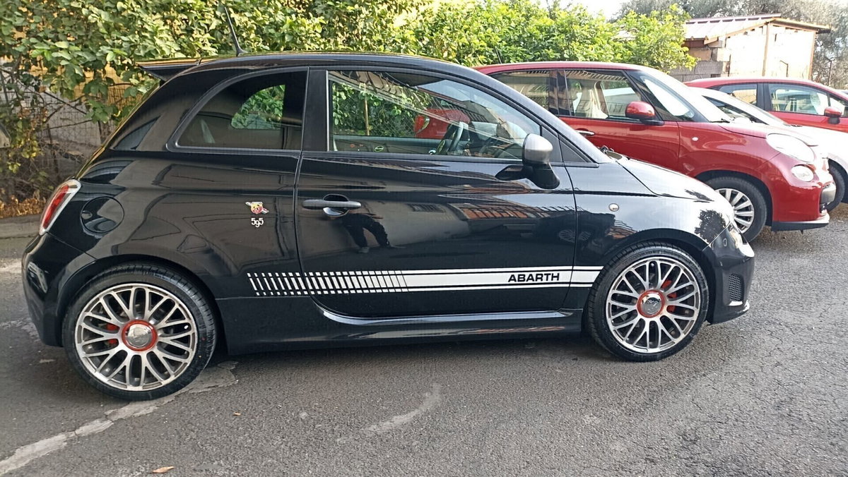 Abarth 595 595 1.4 Turbo T-Jet 160 CV MTA Competizione (6)