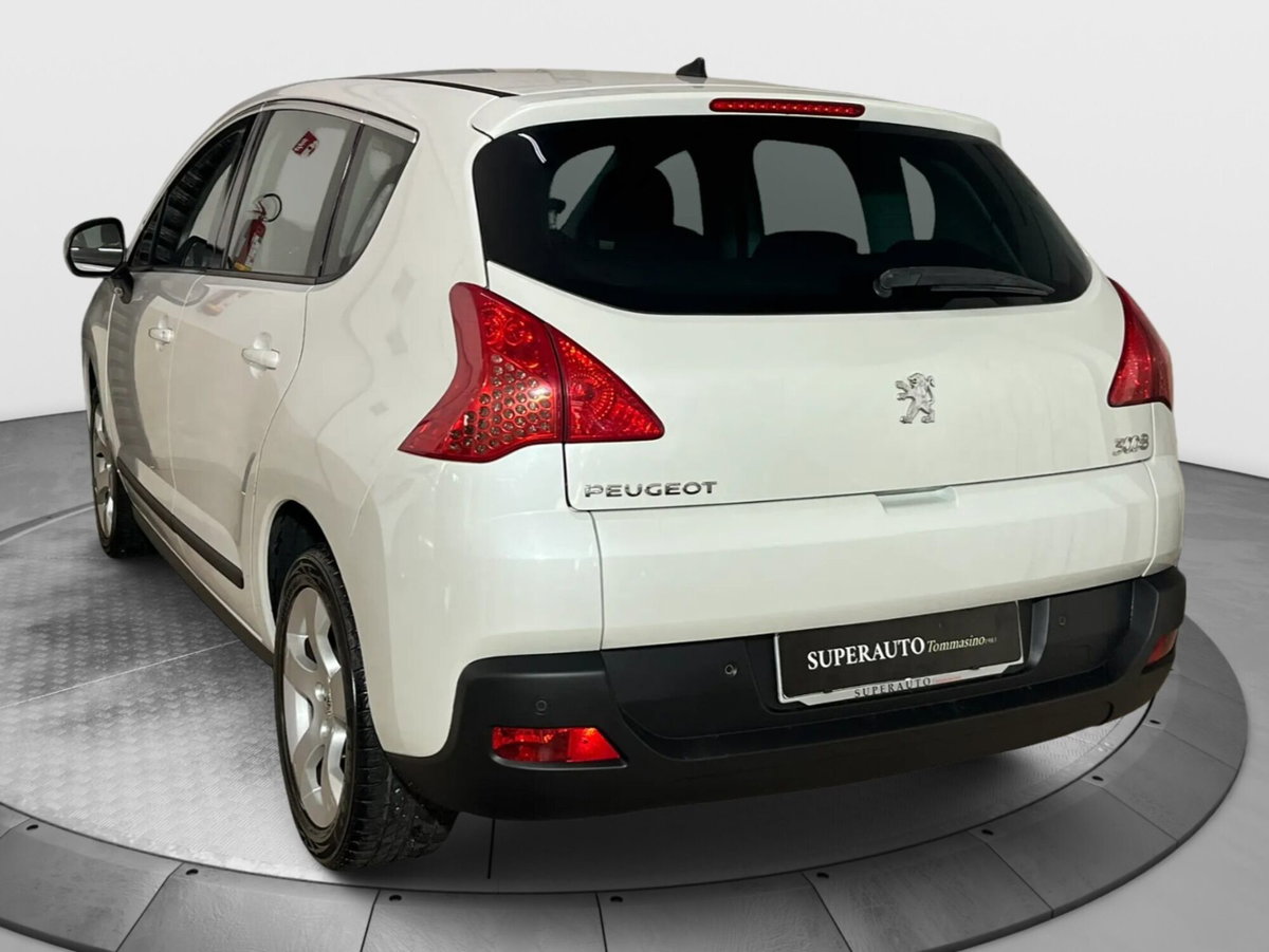 Peugeot 3008 1.6 HDi 112CV cambio robotizzato Business (4)