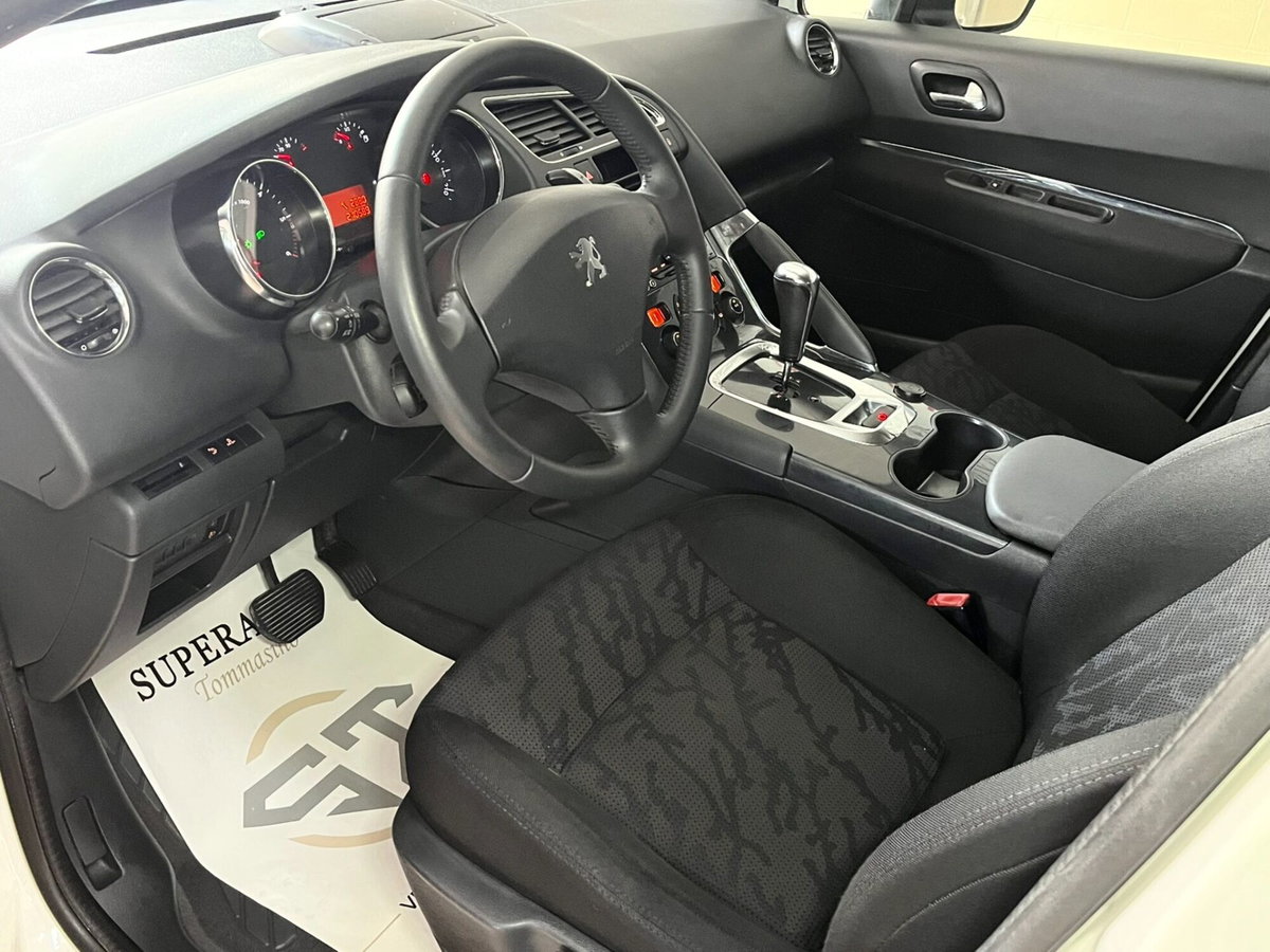 Peugeot 3008 1.6 HDi 112CV cambio robotizzato Business (8)