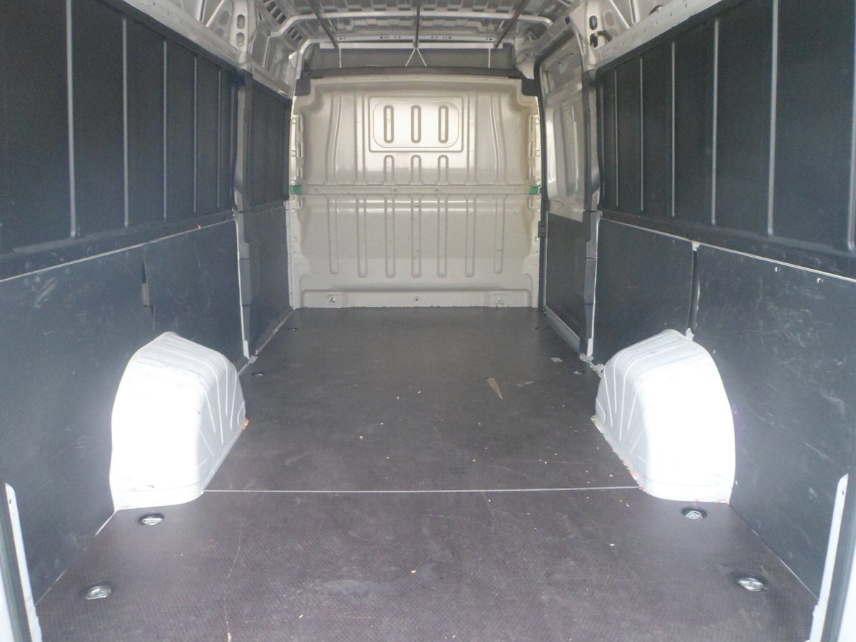 Fiat Ducato Furgone maxi 35 LH2 2.3 mjt 160cv Heavy Duty EVI (5)