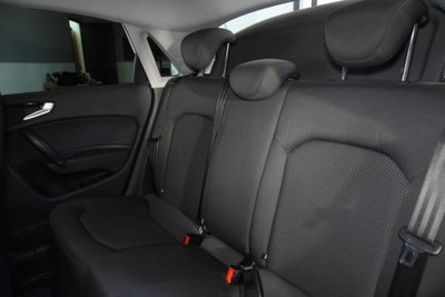 Audi A1 Sportback 1.6 TDI S tronic S line edition plus (11)