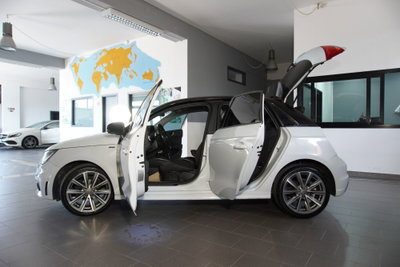 Audi A1 Sportback 1.6 TDI S tronic S line edition plus (6)
