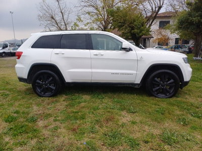 Jeep Grand Cherokee 3.0 CRD 241 CV Overland (3)