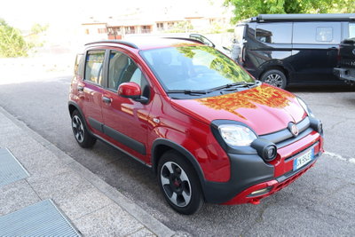 Fiat Panda 1.0 FireFly S&S Hybrid City Cross (2)