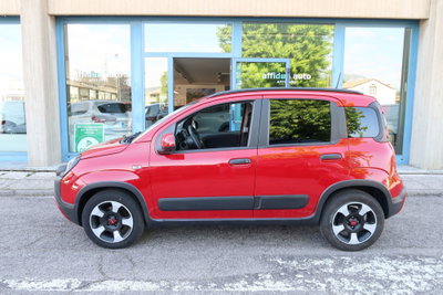 Fiat Panda 1.0 FireFly S&S Hybrid City Cross (4)