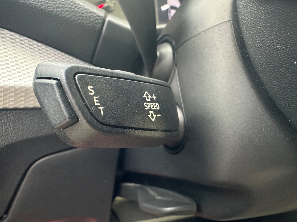 Audi Q2 Q2 1.6 TDI S tronic Sport (14)