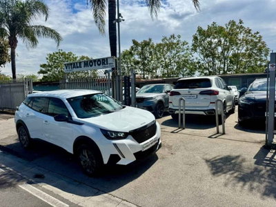 Peugeot 2008 BlueHDi 110 S&S Allure Pack usata