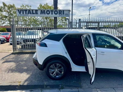 Peugeot 2008 BlueHDi 110 S&S Allure Pack (11)