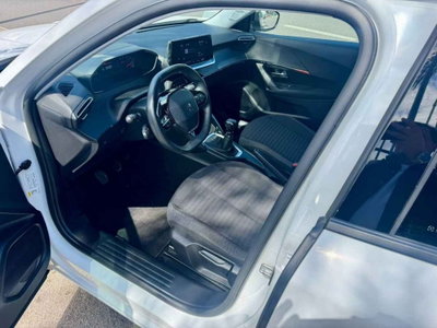 Peugeot 2008 BlueHDi 110 S&S Allure Pack (15)