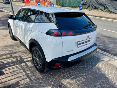 Peugeot 2008 BlueHDi 110 S&S Allure Pack (9)