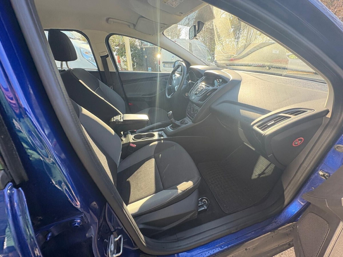 Ford Focus 1.0 EcoBoost 100 CV Start&Stop (19)
