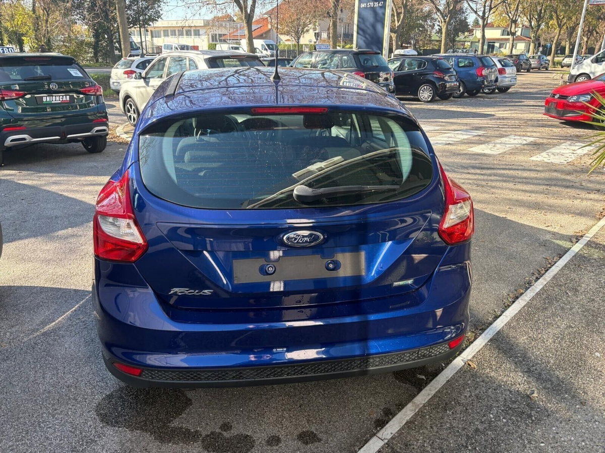 Ford Focus 1.0 EcoBoost 100 CV Start&Stop (4)