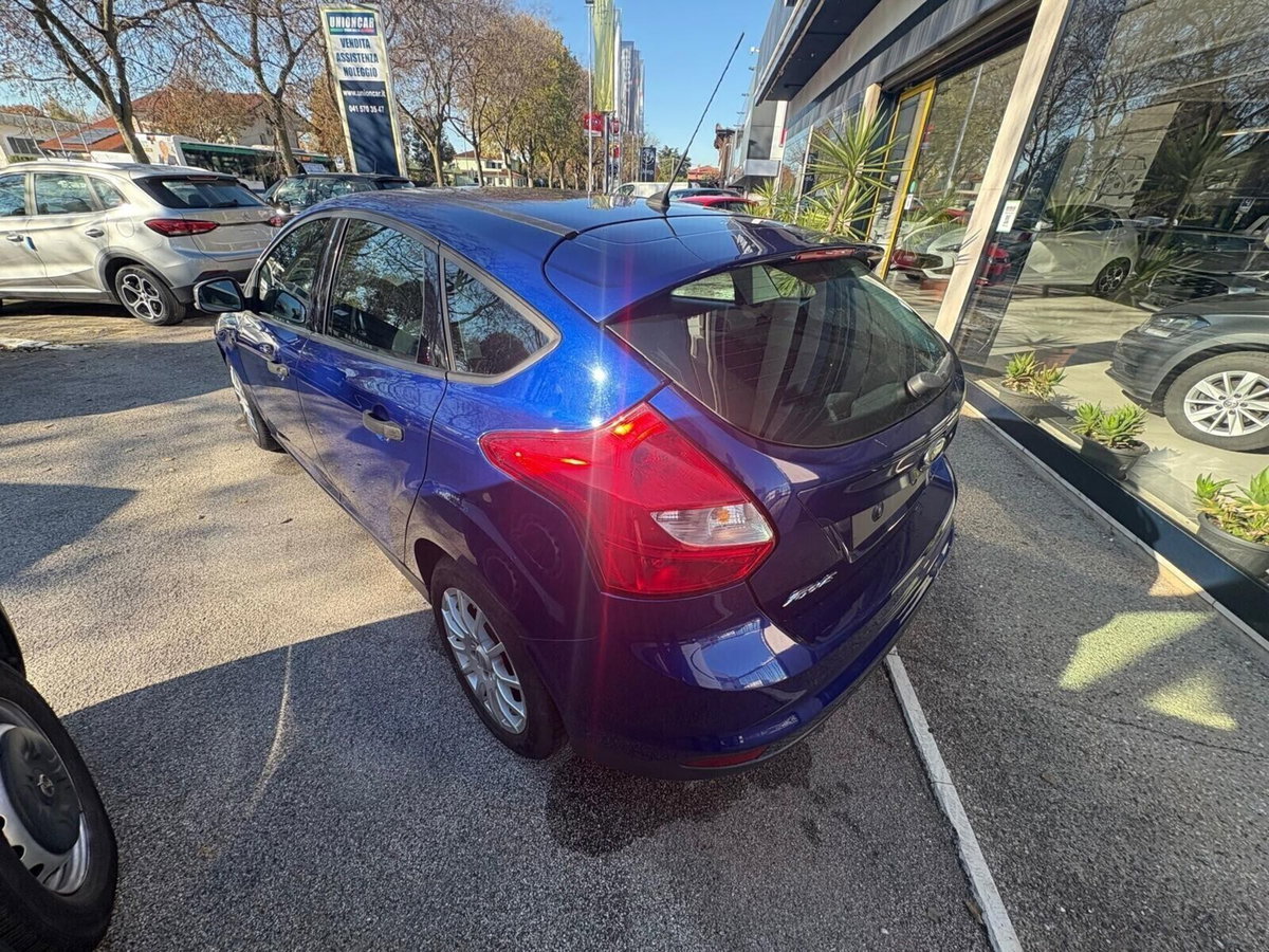 Ford Focus 1.0 EcoBoost 100 CV Start&Stop (6)