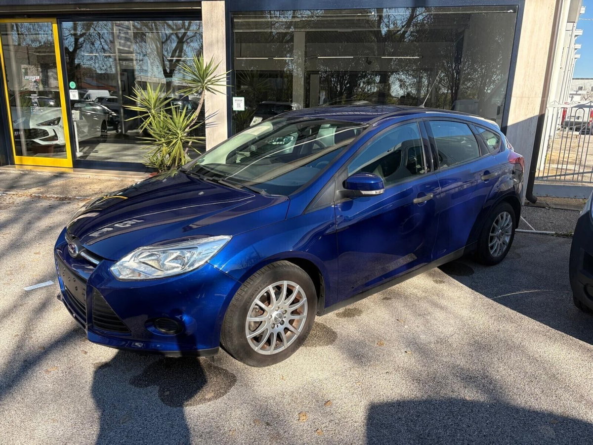 Ford Focus 1.0 EcoBoost 100 CV Start&Stop (8)