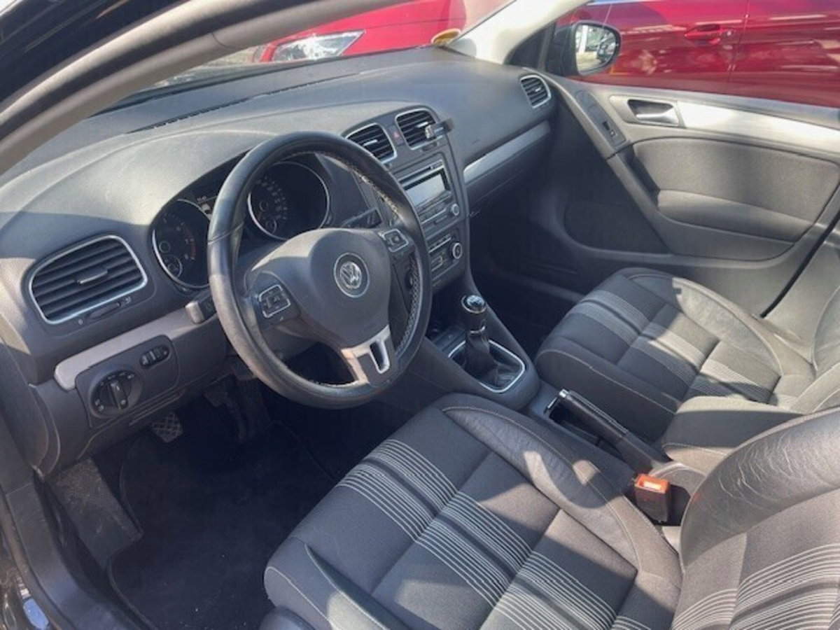 Volkswagen Golf 1.2 TSI 5p. Comfortline (8)