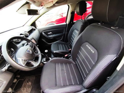 Dacia Duster 1.6 SCe GPL 4x2 Prestige (11)