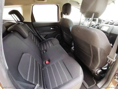 Dacia Duster 1.6 SCe GPL 4x2 Prestige (14)
