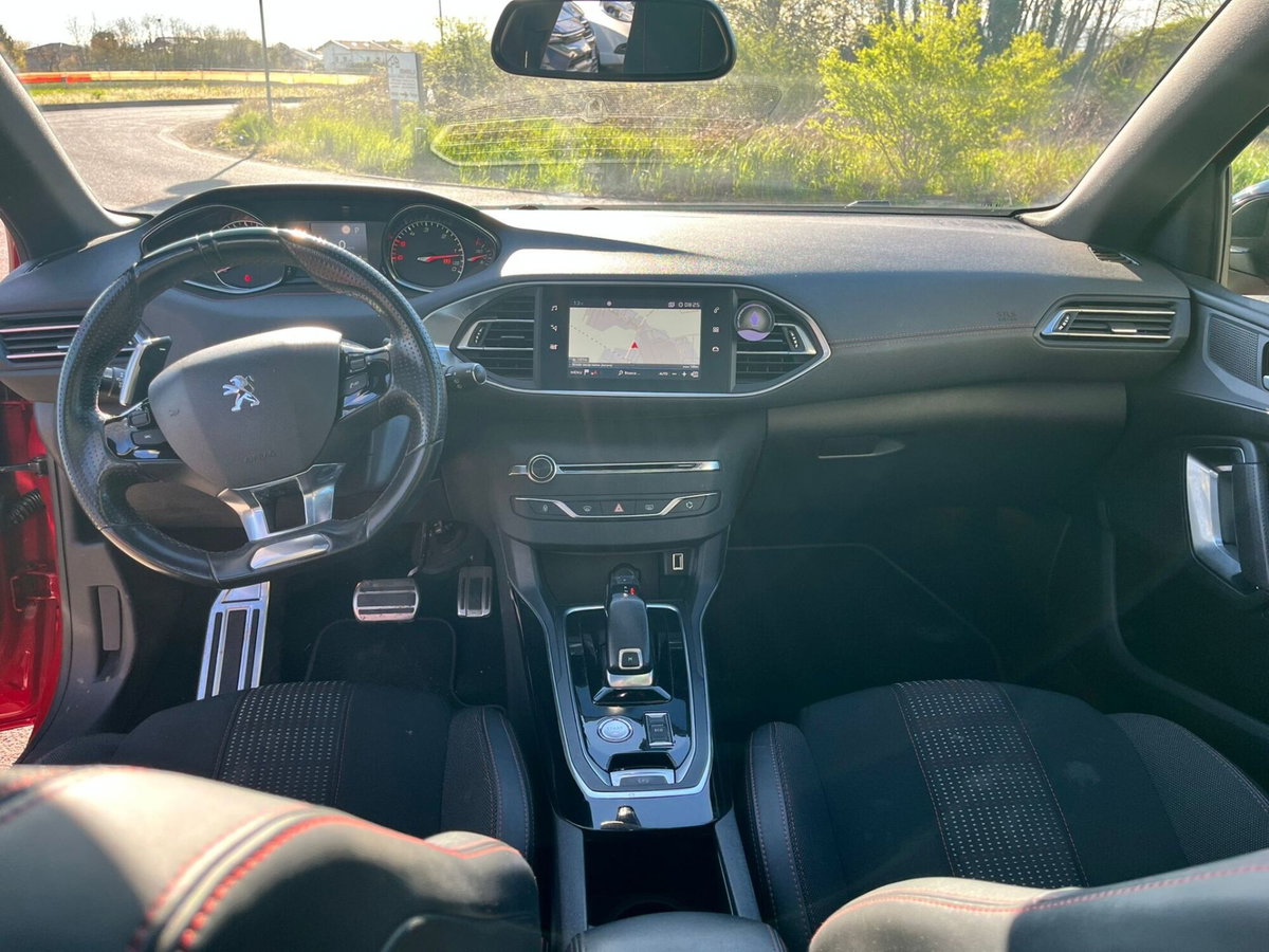 Peugeot 308 SW BlueHDi 130 S&S EAT8 GT Line (15)