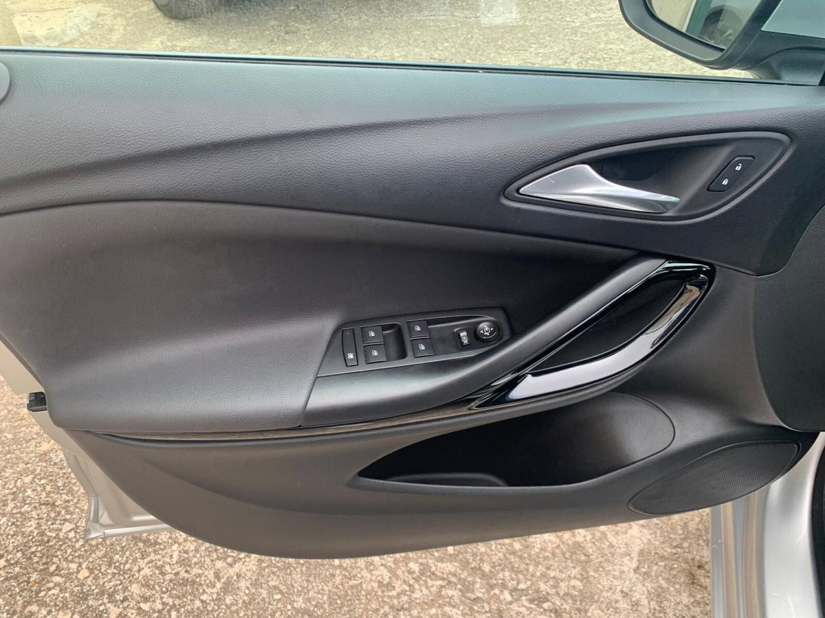 Opel Astra 1.5 CDTI 122 CV S&S 5 porte Business Elegance (16)
