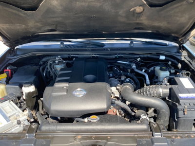 Nissan Navara 2.5 dCi 190CV 4 porte Double Cab Sport (10)