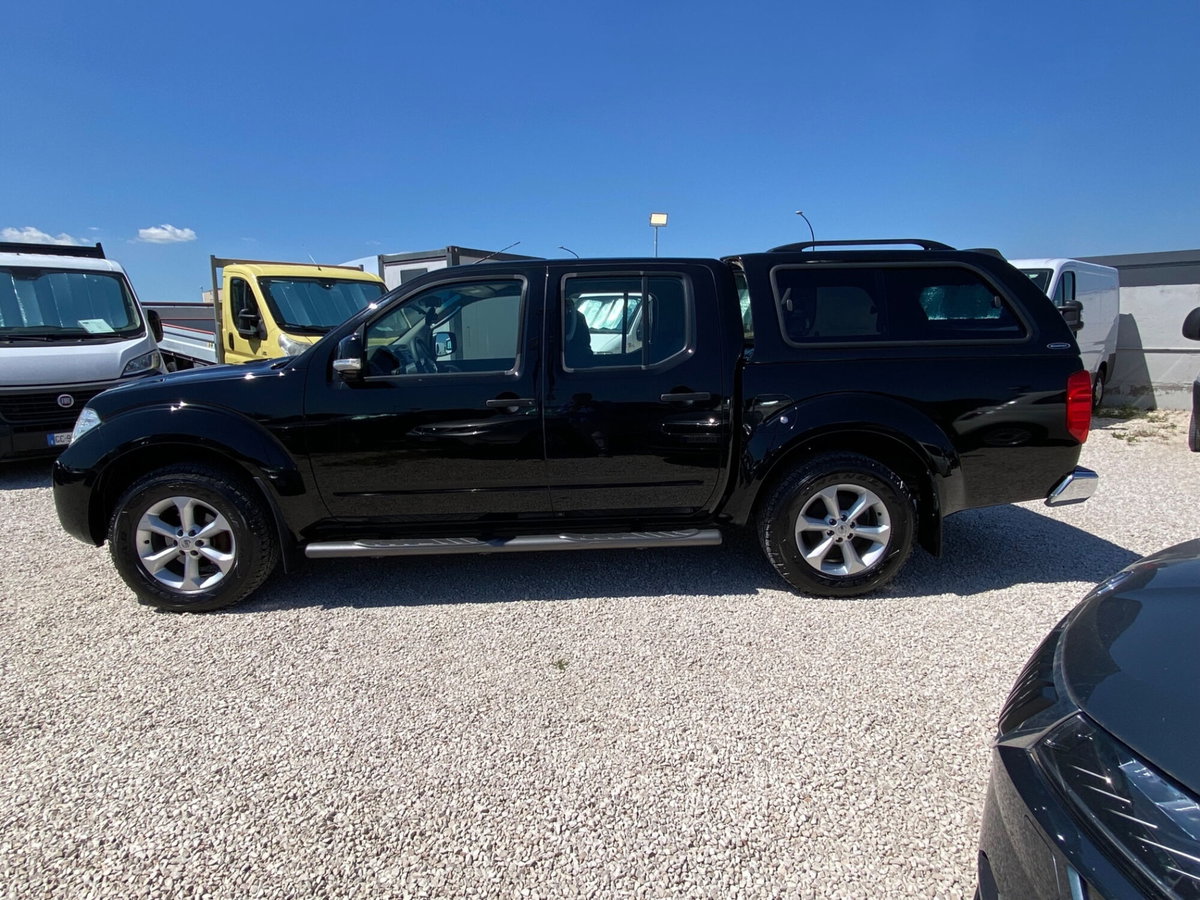 Nissan Navara 2.5 dCi 190CV 4 porte Double Cab Sport (2)