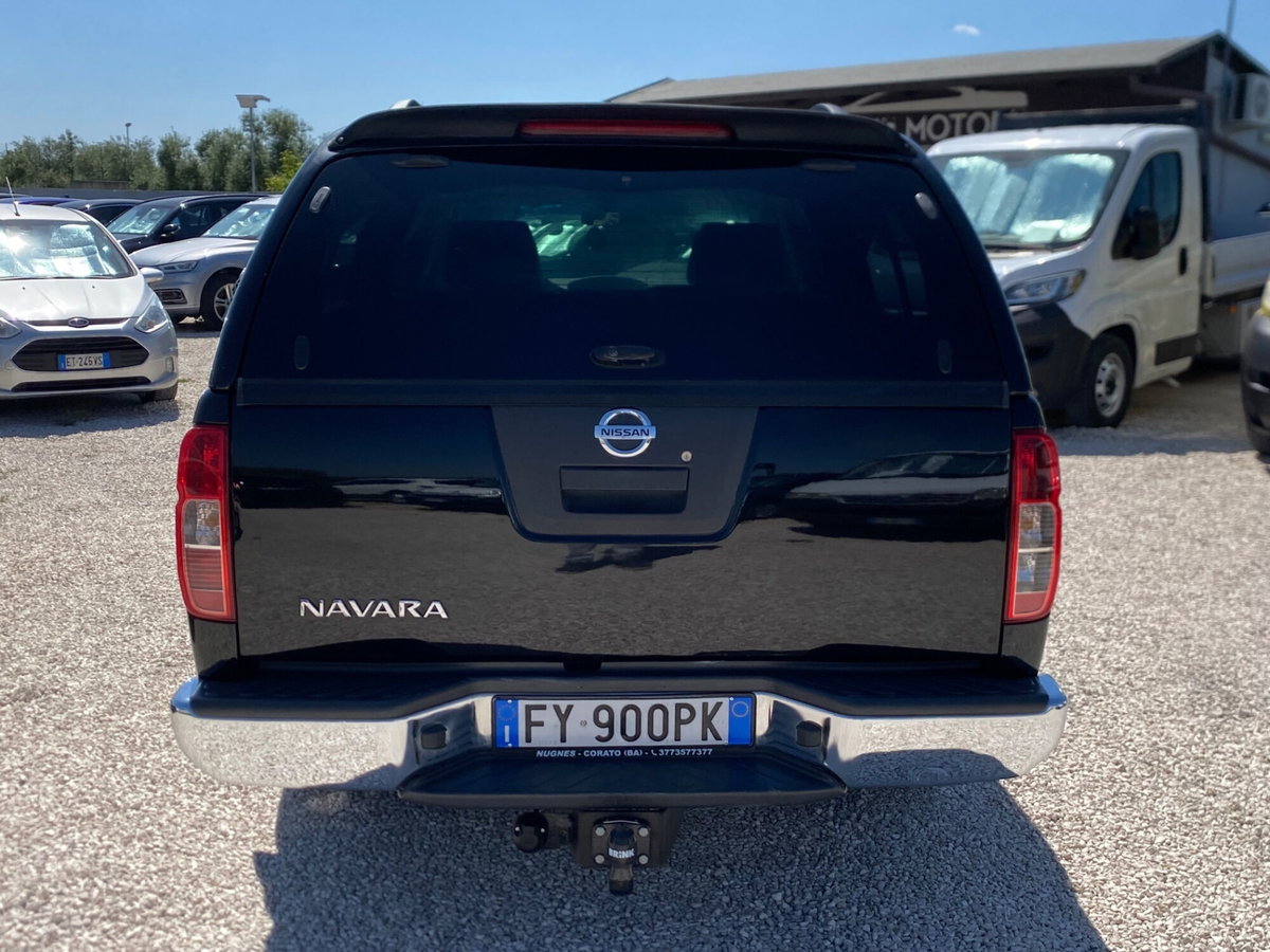 Nissan Navara 2.5 dCi 190CV 4 porte Double Cab Sport (4)