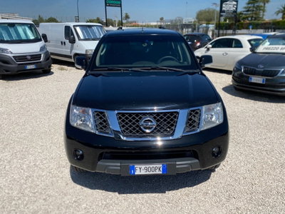 Nissan Navara 2.5 dCi 190CV 4 porte Double Cab Sport (9)