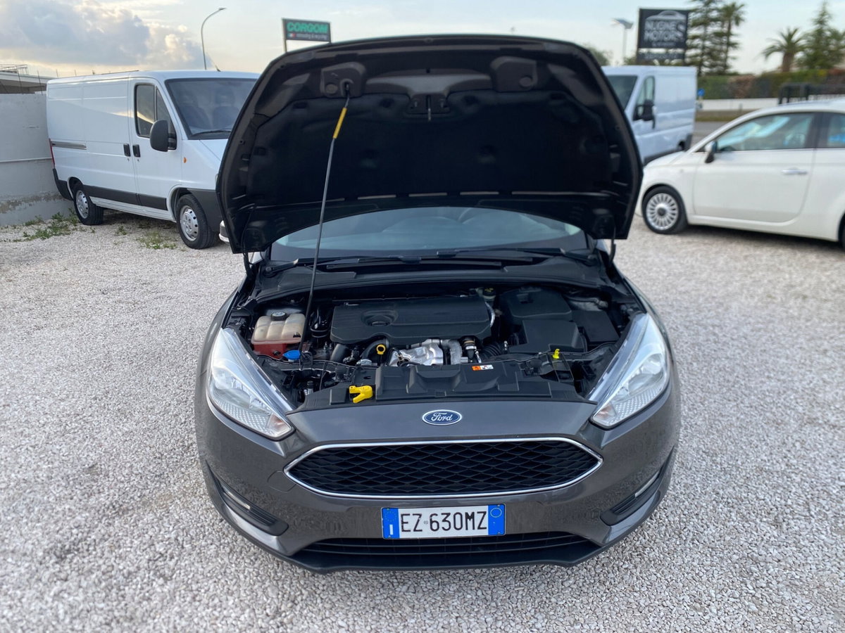 Ford Focus 1.5 TDCi 120 CV Start&Stop Titanium (9)