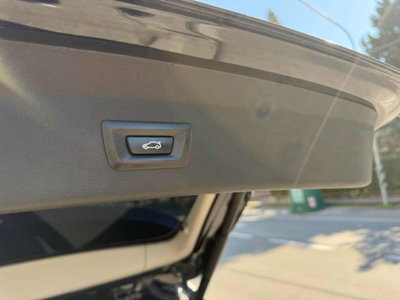 BMW X1 sDrive18d Business (12)